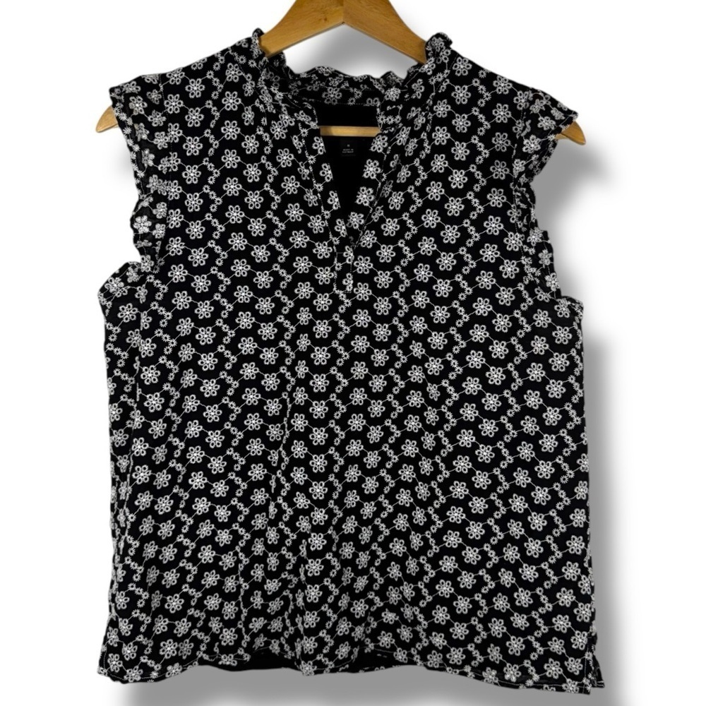Ann Taylor Factory Embroidered Eyelet Ruffle Sleeveless Top, Black/White, Size M